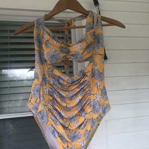 One pice bathing suit